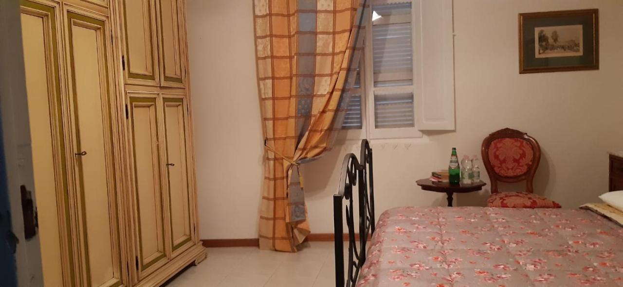 B&B Leopardi Montefiore dell'Aso Exterior photo